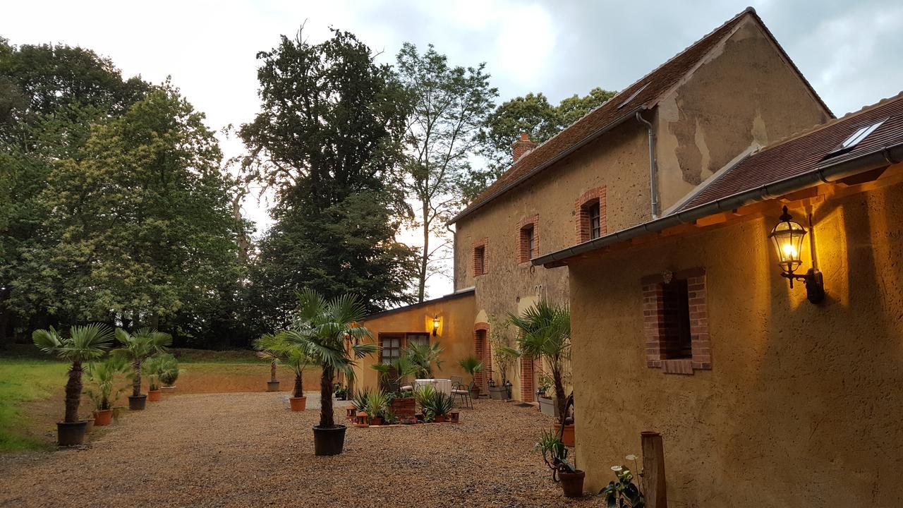 Hotel Des 4 Continents - Le Mans Сан-Сатурнин Екстериор снимка